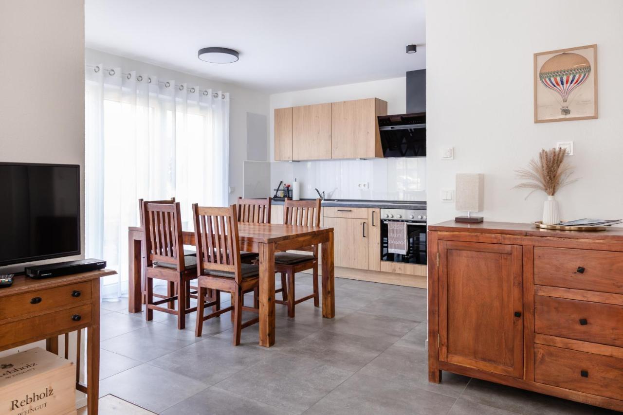 Ferienwohnung'Akazie' Mit Terrasse Auf Dem Bodanrueck Radolfzell am Bodensee Kültér fotó